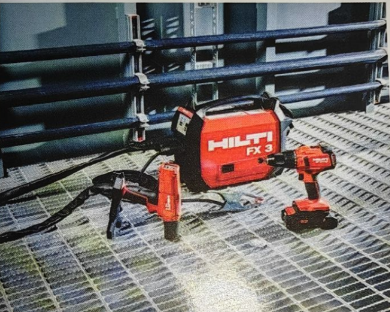 L'outil de verrouillage de fusion à vis sans fil FX3-A de Hilti simplifie la fixation de l'acier soudé